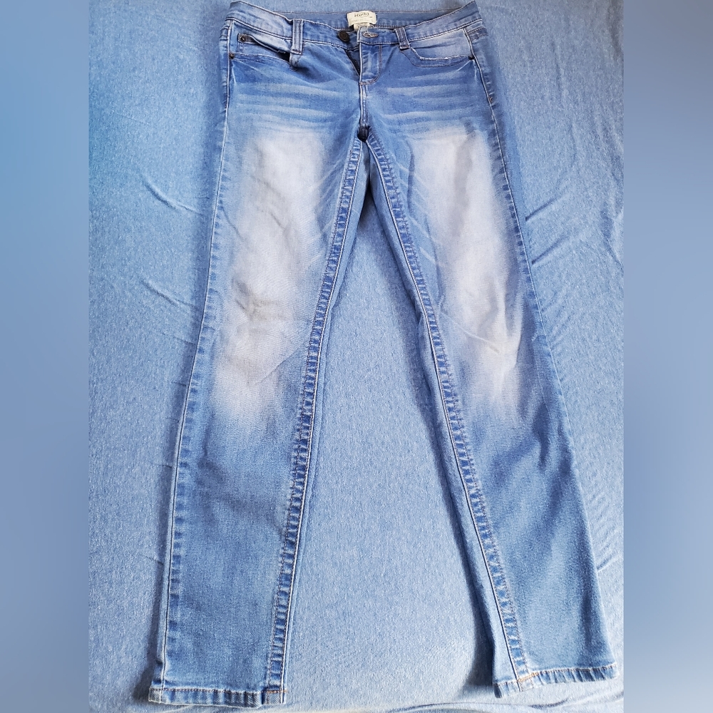 Mudd size 9 skinny fit jeans
